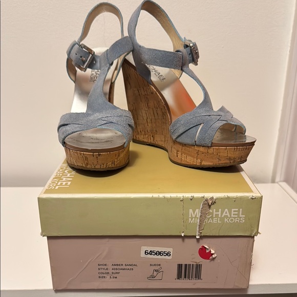 Michael Kors Blue Amber Sandal - Picture 1 of 10